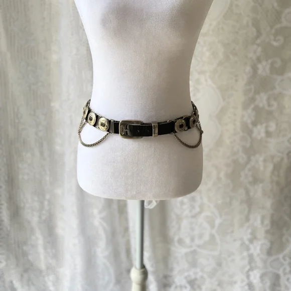Vintage 90s Western Chain Concho Belt Black Leather Gold Hardware - Picture 9 of 13